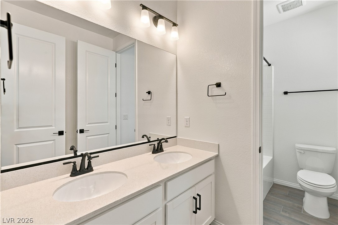 5155 Dustin Keller Avenue Property Photo 7