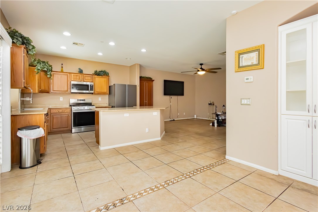 1176 Via Piazza Property Photo 17