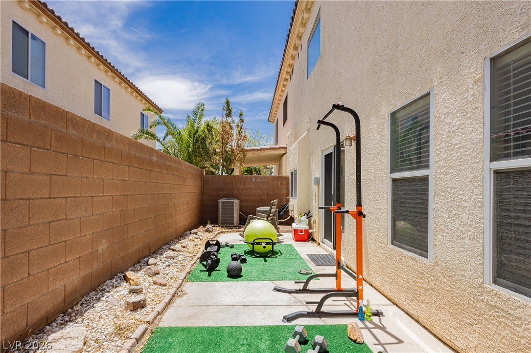 1176 Via Piazza Property Photo 32