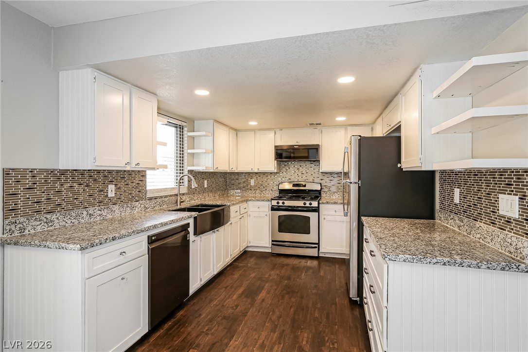 613 Thrush Drive Property Photo 8
