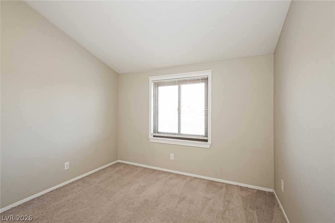 613 Thrush Drive Property Photo 16