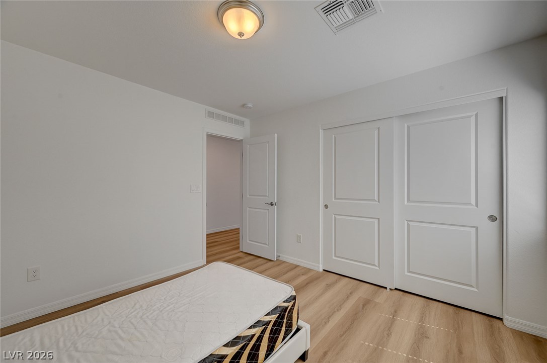 640 Stone Hammer Avenue Property Photo 34