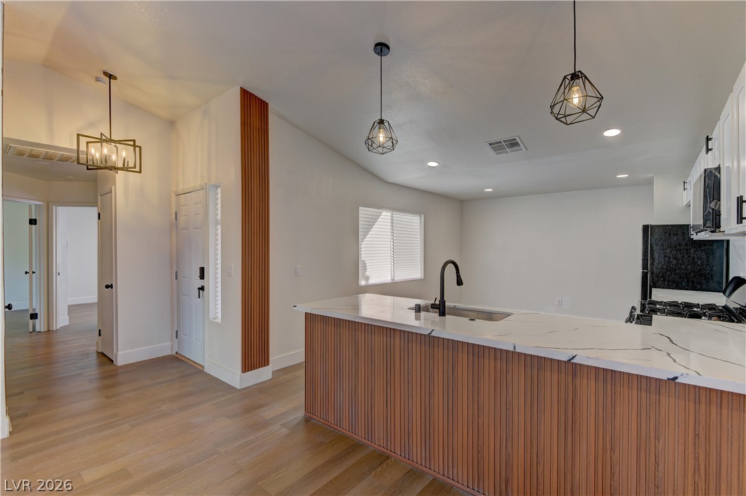 4724 West La Madre Way Property Photo 10