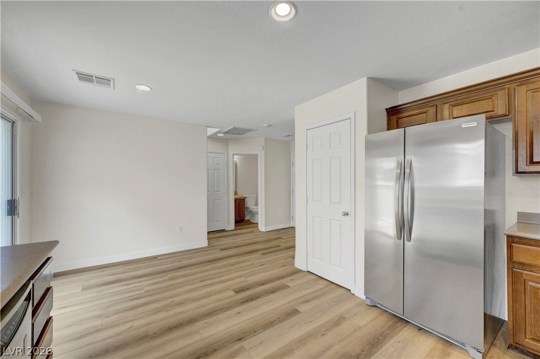 3952 Badgerbrook Street Property Photo 17