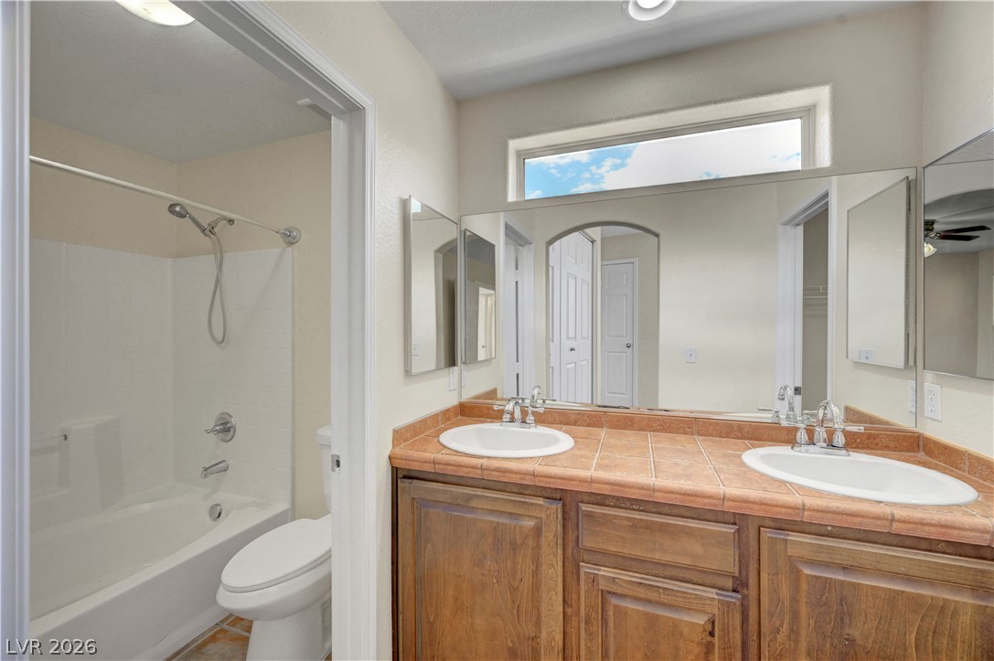 3952 Badgerbrook Street Property Photo 30