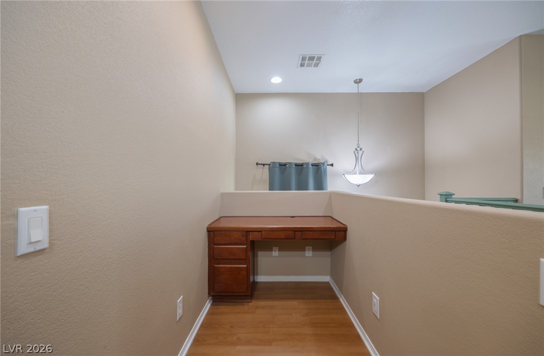 7813 Territorial Street Property Photo 13