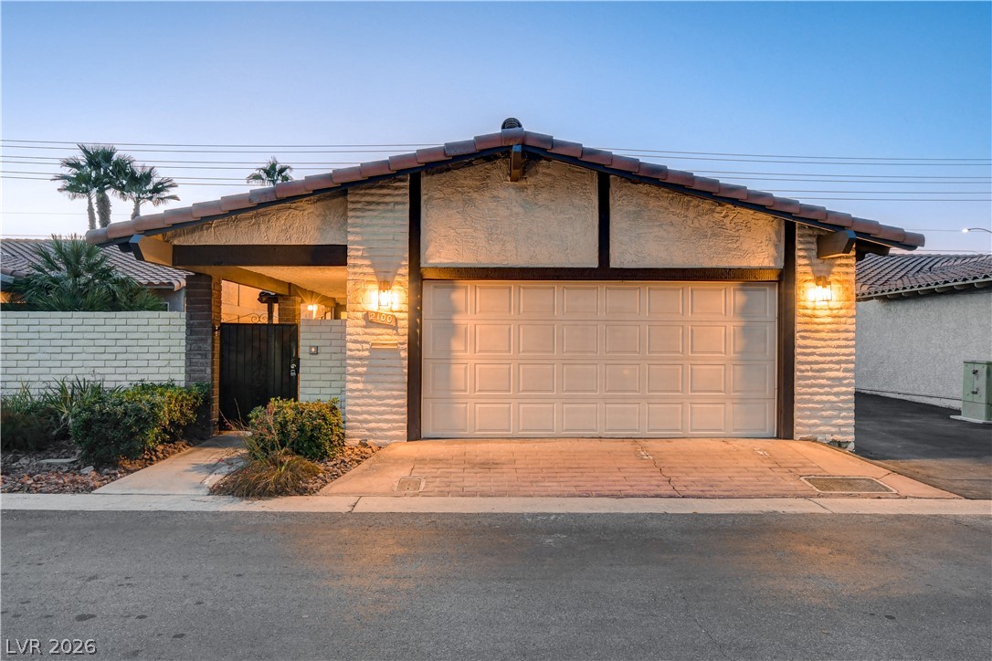 2100 Plaza Del Padre Property Photo 1