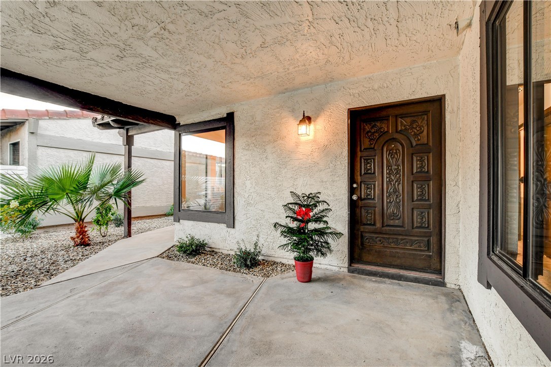 2100 Plaza Del Padre Property Photo 4