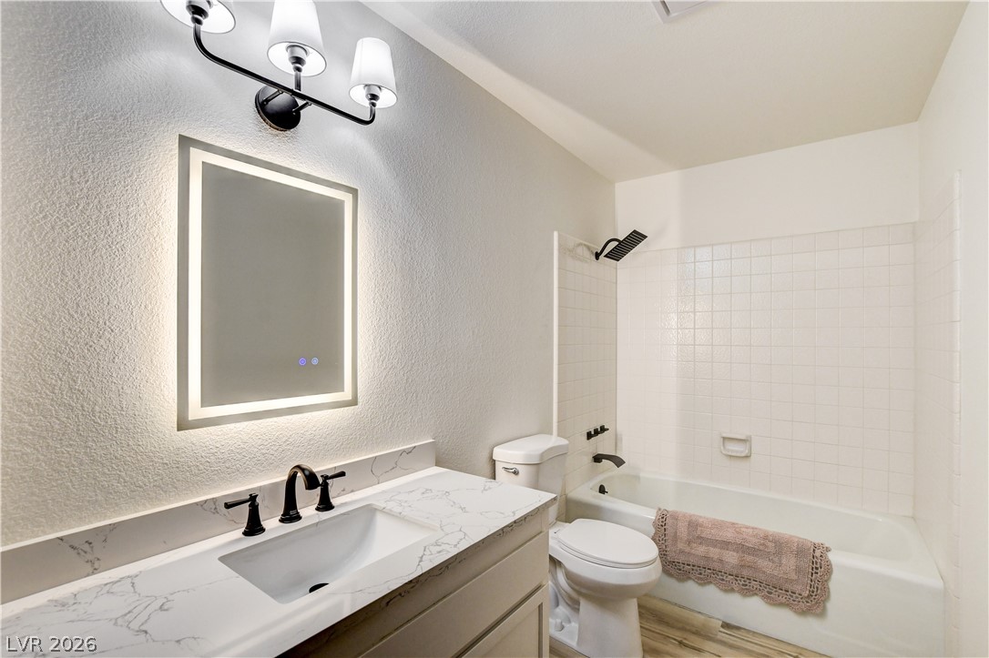 2100 Plaza Del Padre Property Photo 32