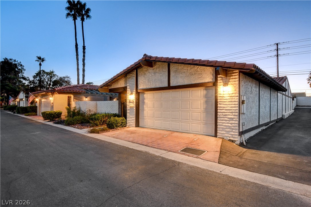 2100 Plaza Del Padre Property Photo 44