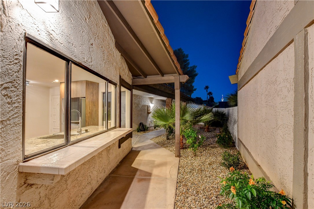 2100 Plaza Del Padre Property Photo 55