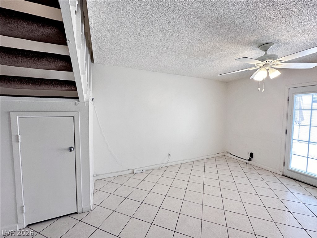 674 Rolling Green Drive 674 Property Photo 7