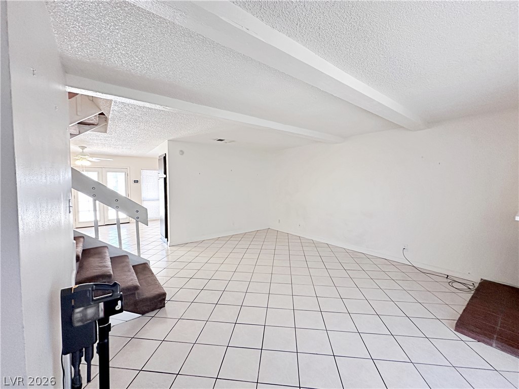 674 Rolling Green Drive 674 Property Photo 14