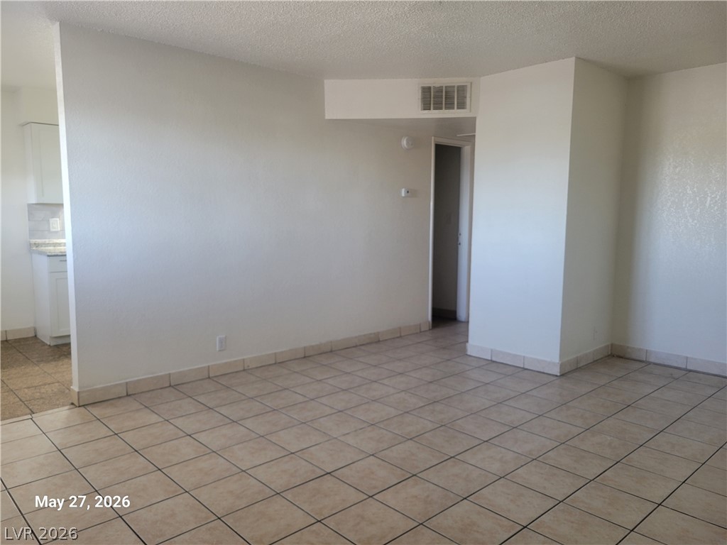 5240 Pebble Beach Boulevard D Property Photo 6