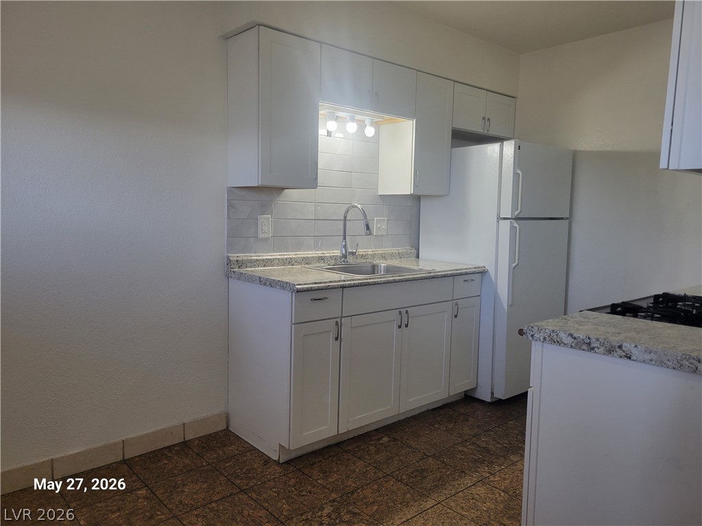 5240 Pebble Beach Boulevard D Property Photo 9