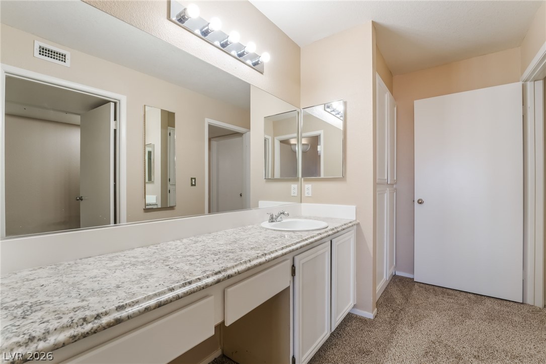 8070 West Russel Road 2024 Property Photo 13