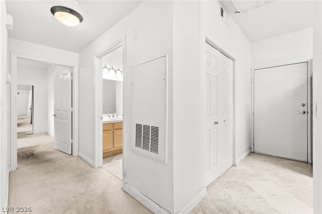 5250 South Rainbow Boulevard 1012 Property Photo 20