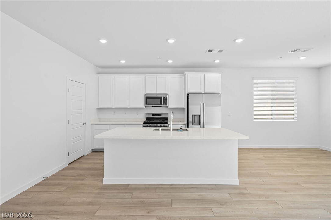 3631 Dusted Glow Avenue Property Photo 6