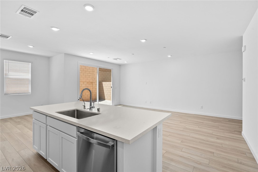 3631 Dusted Glow Avenue Property Photo 10