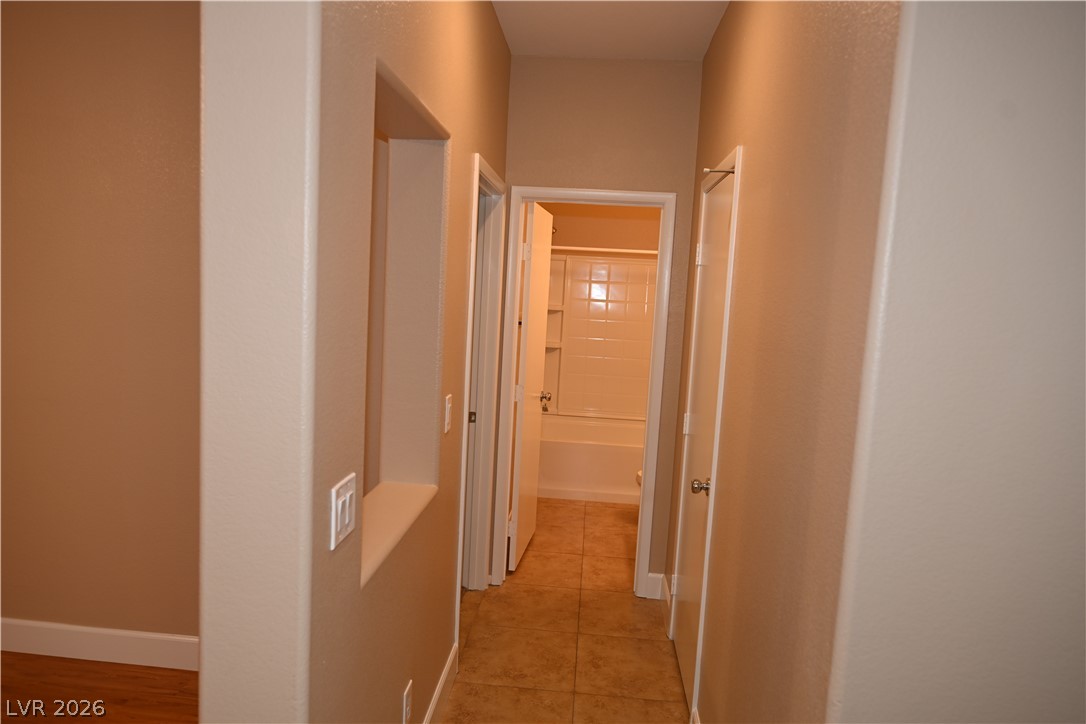 6152 West Cougar Avenue Property Photo 4