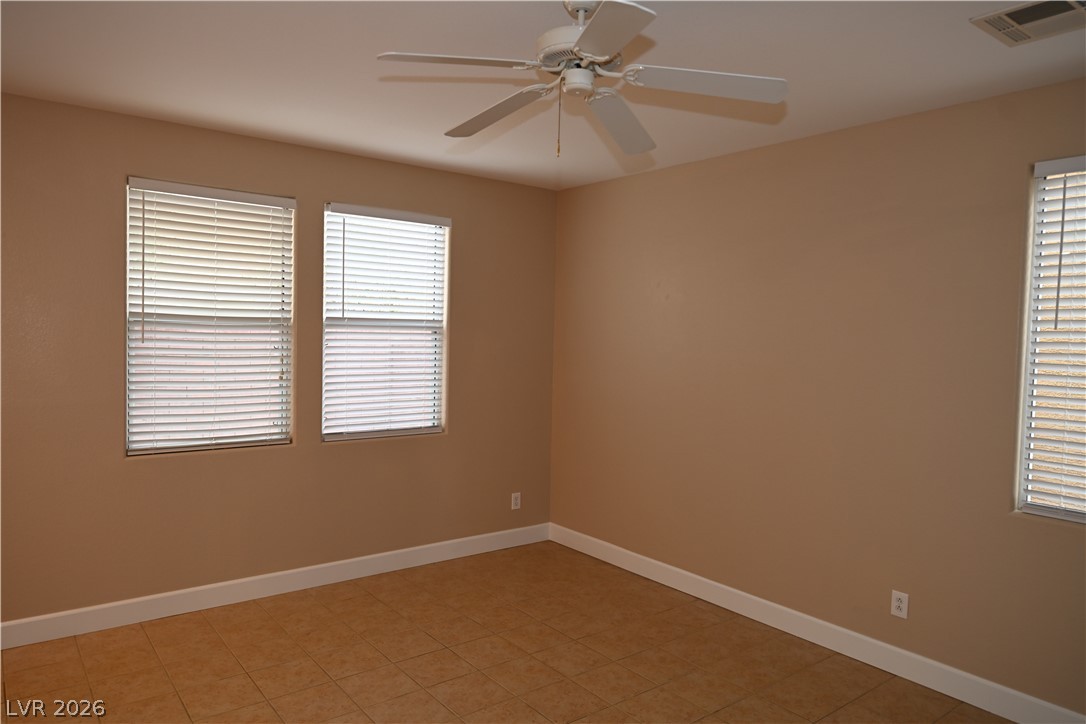 6152 West Cougar Avenue Property Photo 5