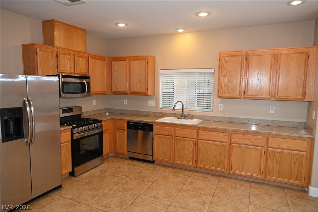 6152 West Cougar Avenue Property Photo 6