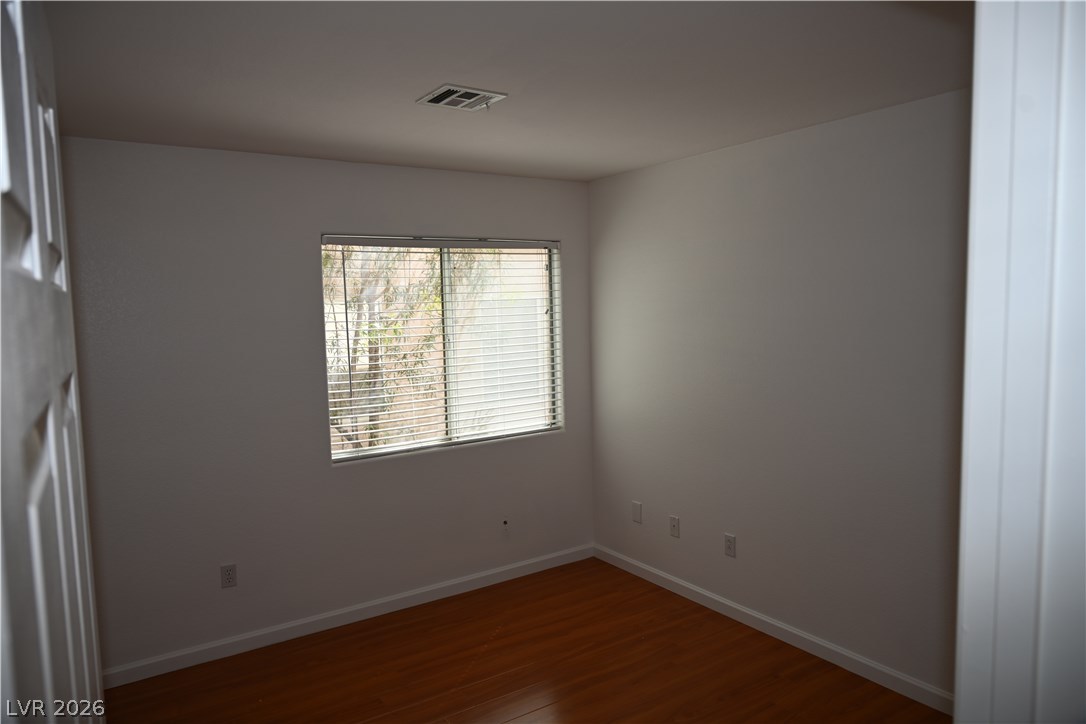 9859 Erins Grove Court Property Photo 10