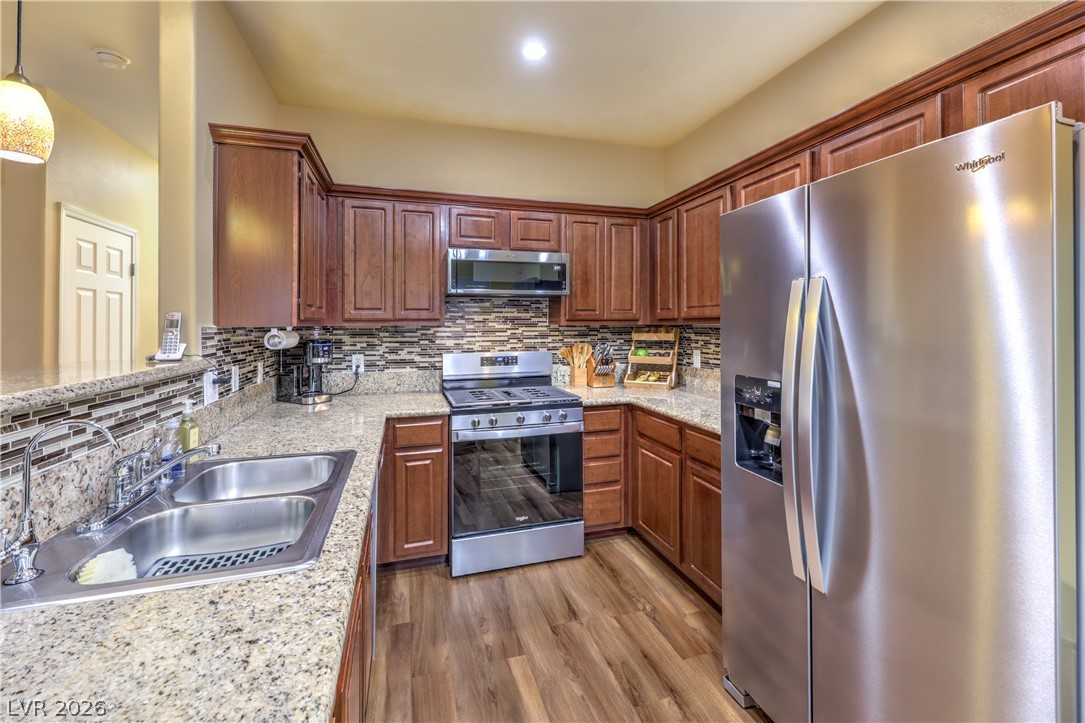 10450 Gold Shadow Avenue Property Photo 6