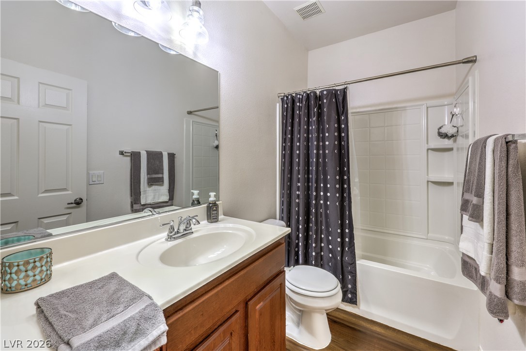 10450 Gold Shadow Avenue Property Photo 21