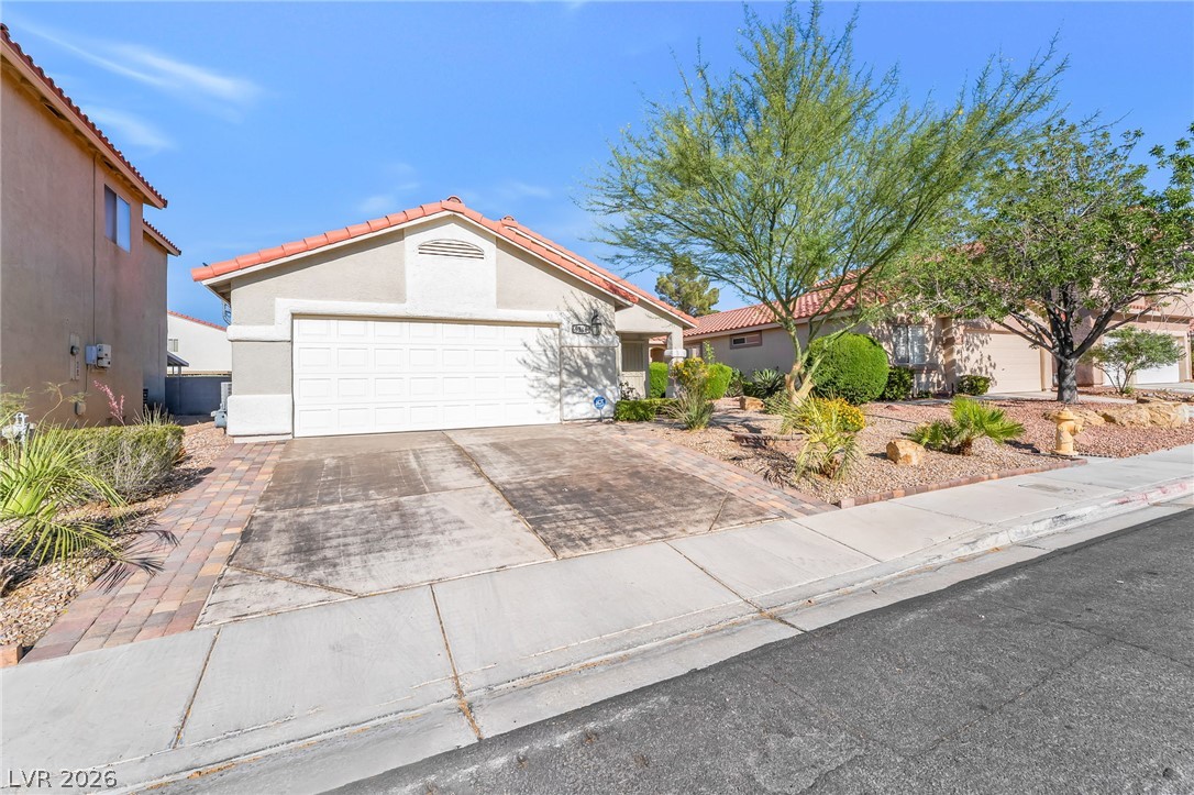 9346 Coral Berry Street Property Photo 2