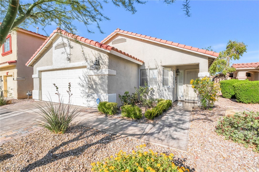 9346 Coral Berry Street Property Photo 5