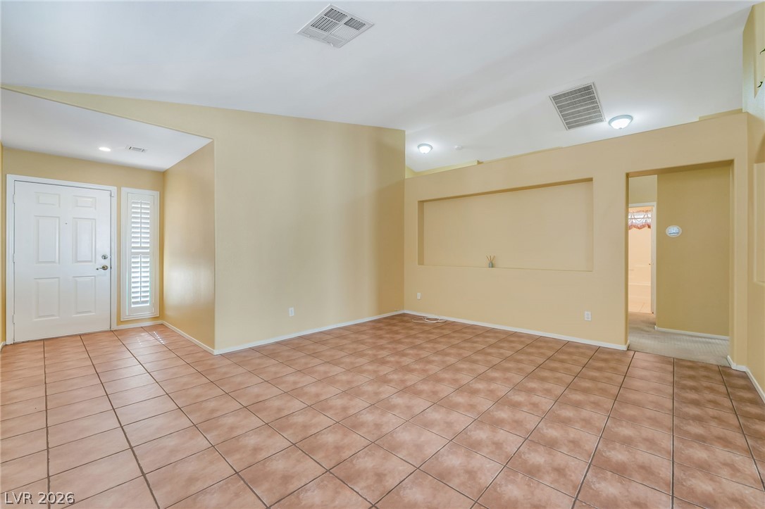 9346 Coral Berry Street Property Photo 7