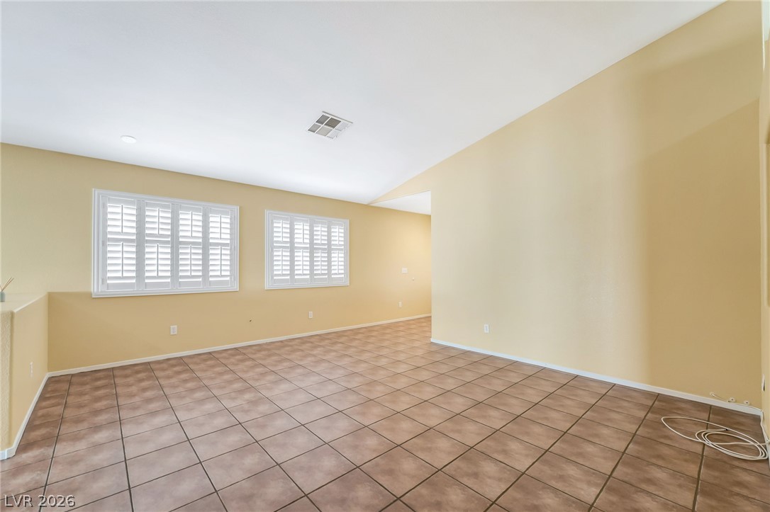 9346 Coral Berry Street Property Photo 8