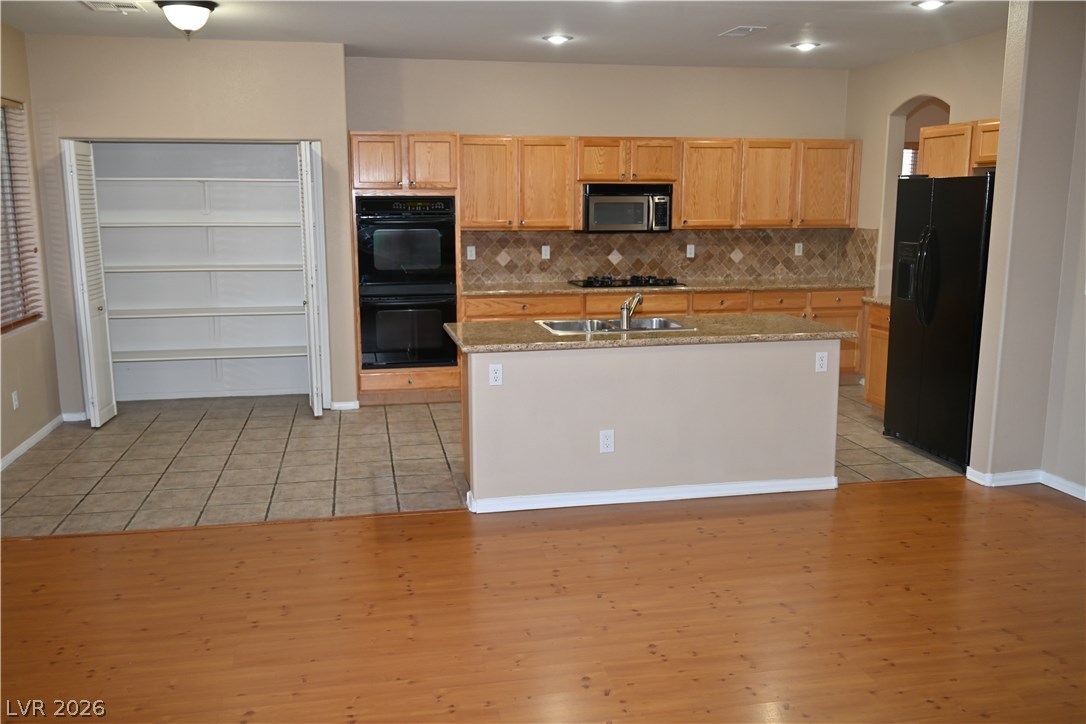 2936 Falling Springs Circle N/a Property Photo 4