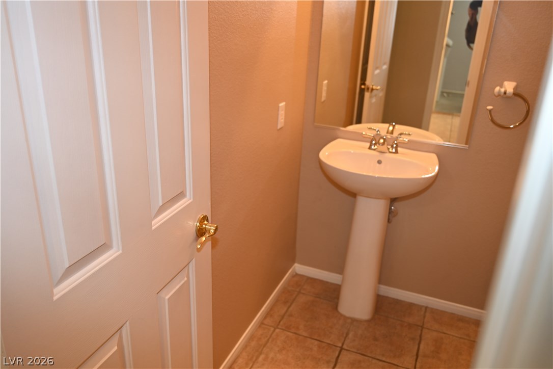 2936 Falling Springs Circle N/a Property Photo 6