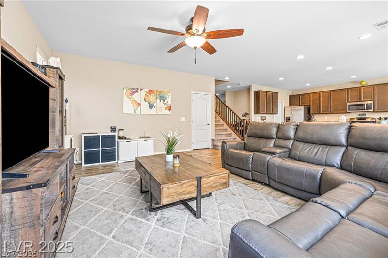 10523 Laurel Mountain Lane Property Photo 8