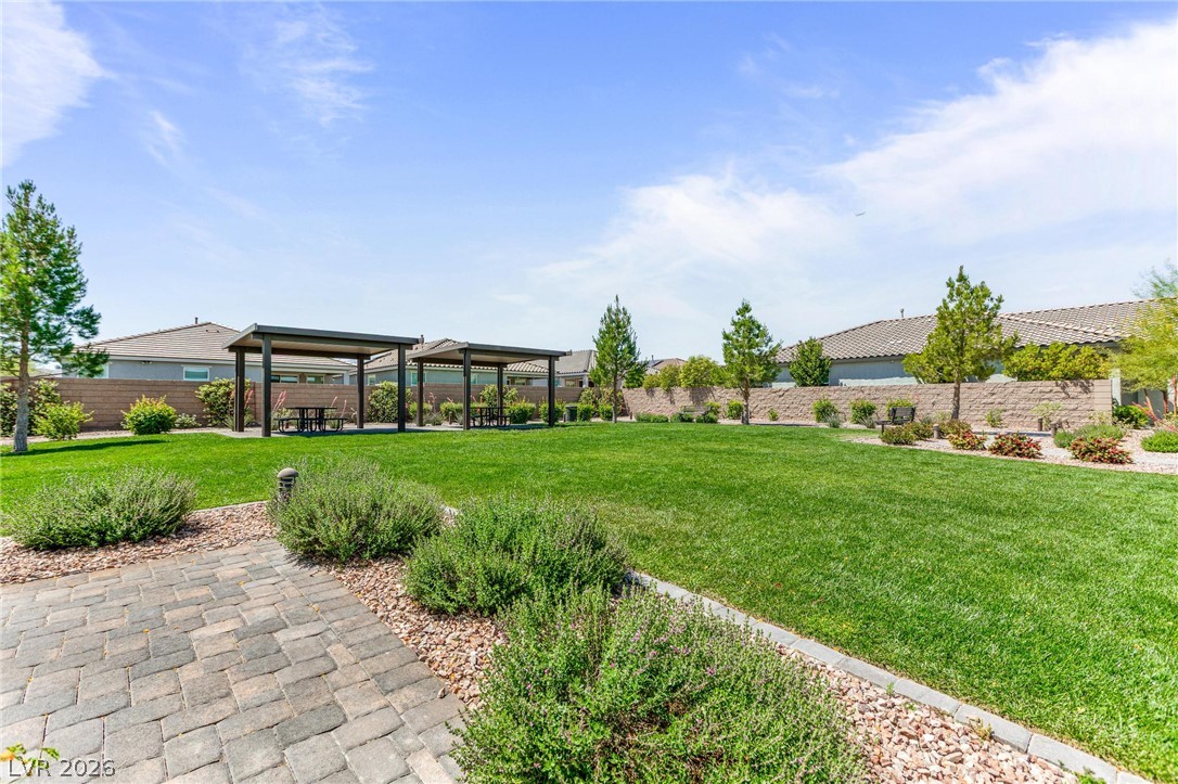 2789426 Property Photo 4