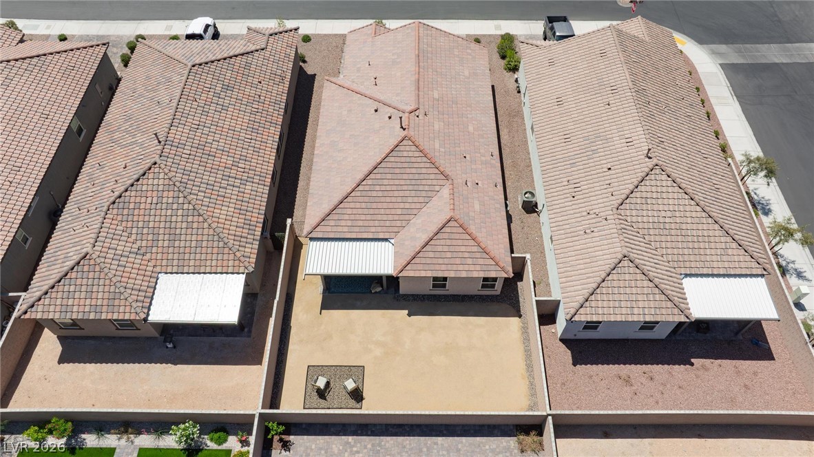2789426 Property Photo 37