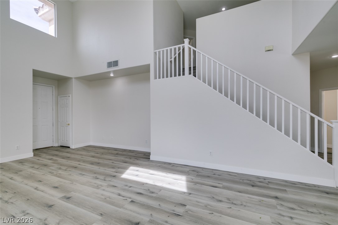 10 Indian Run Way Property Photo 5