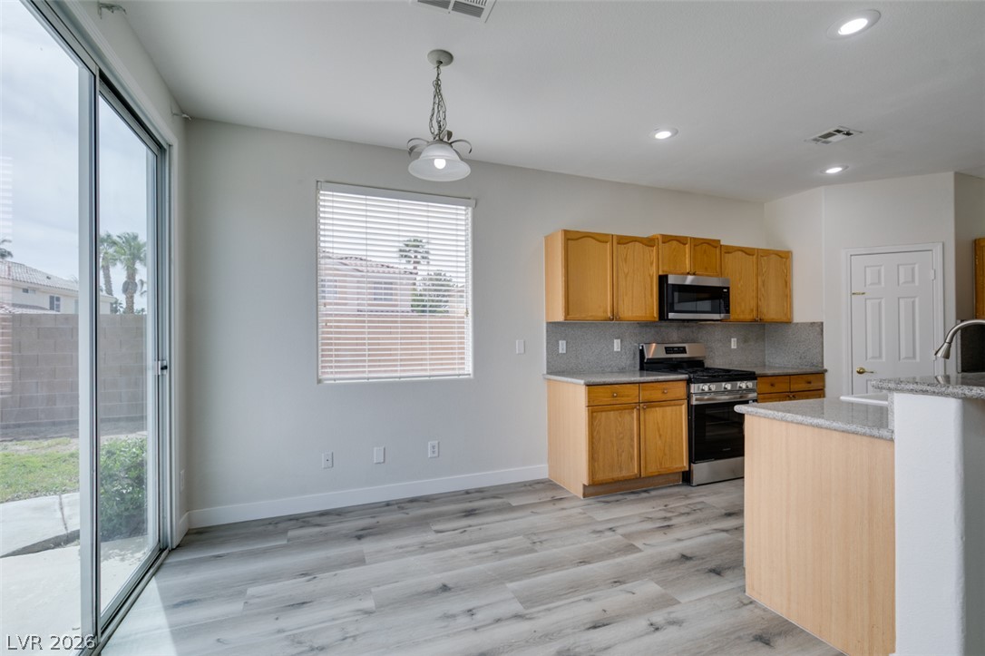 10 Indian Run Way Property Photo 11