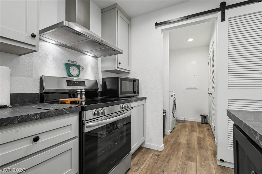 3666 Lost Hills Drive Property Photo 10