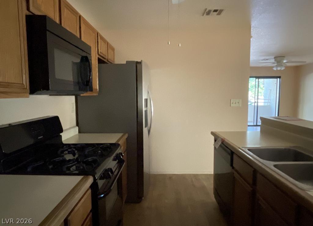 2641 South Durango Drive 102 Property Photo 13