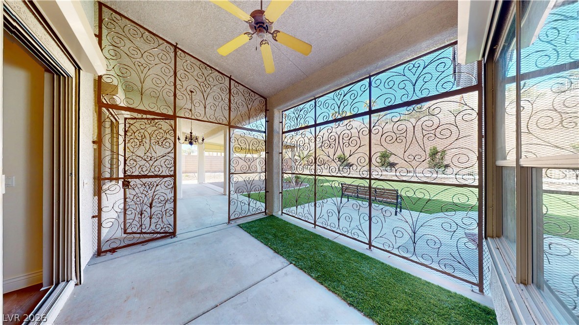 948 Sugar Springs Drive Property Photo 40