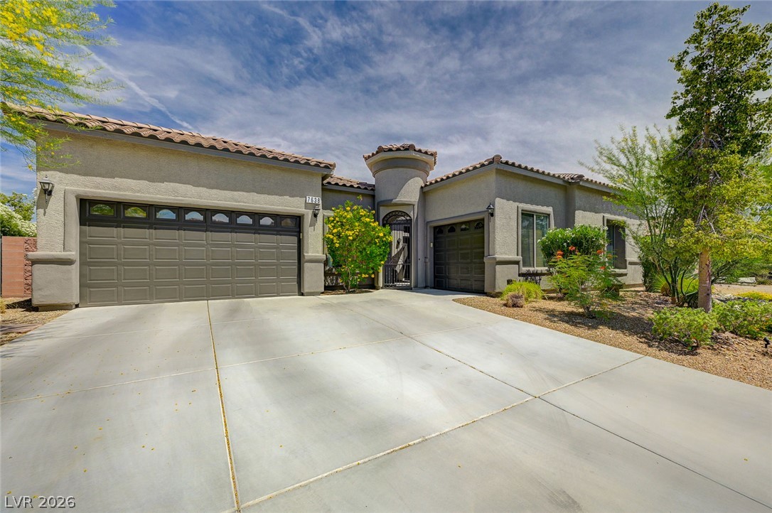 7638 Rafter Court Property Photo 2
