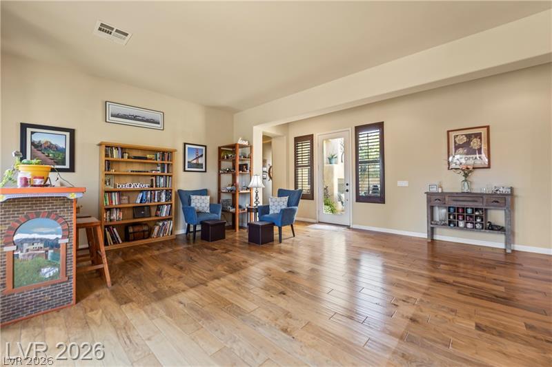 6864 Desert Island Street Property Photo 11