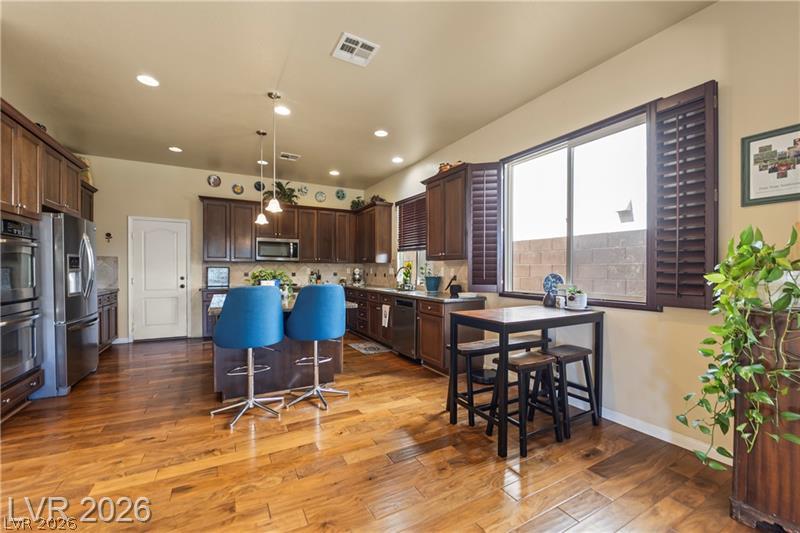 6864 Desert Island Street Property Photo 18