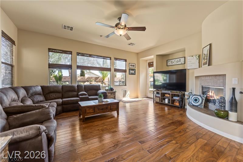 6864 Desert Island Street Property Photo 21