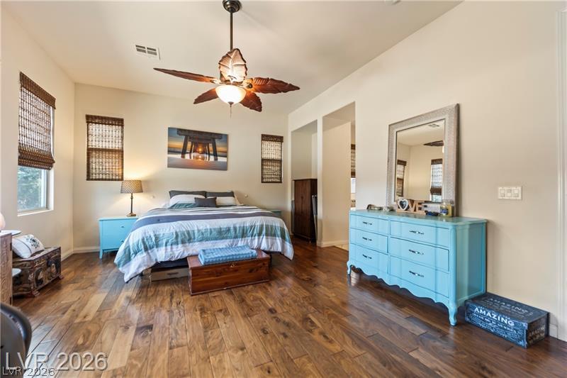 6864 Desert Island Street Property Photo 27