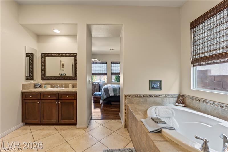 6864 Desert Island Street Property Photo 30