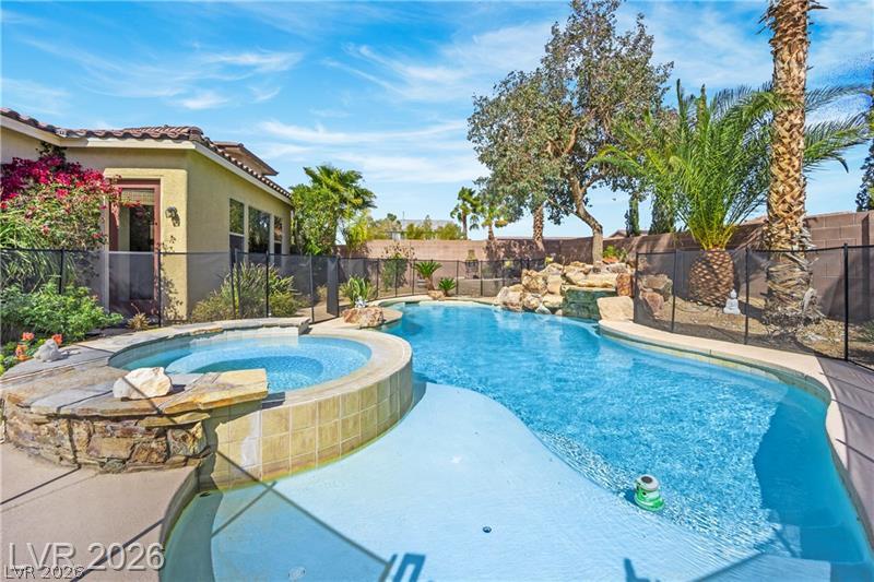 6864 Desert Island Street Property Photo 54
